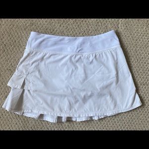 IVIVVA girls tennis skirt skort. No longer made! Size 14 White Offwhite